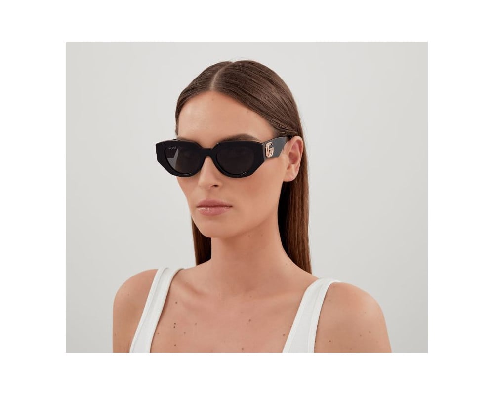 Lunettes de soleil Gucci GG Logo GG1421S Noir - détail des branches